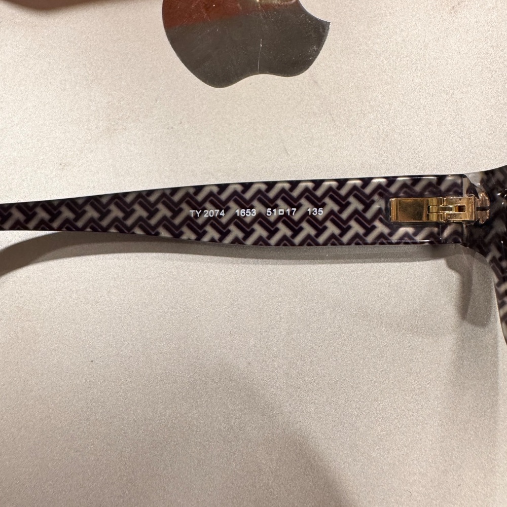 Authentic Tory Burch eyeglasses - Picture 4 of 6